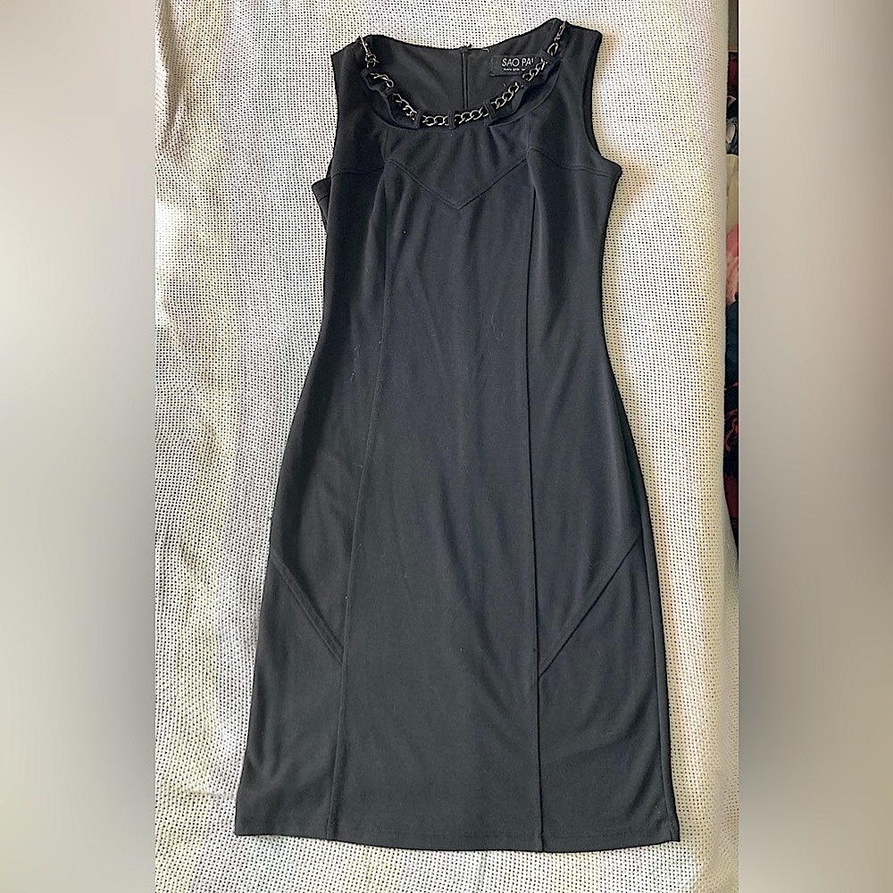 Sao Paulo chain neck sleeveless black fitted business classic dress midi sheath